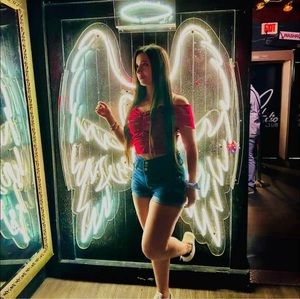 Meet your Posher, Taty